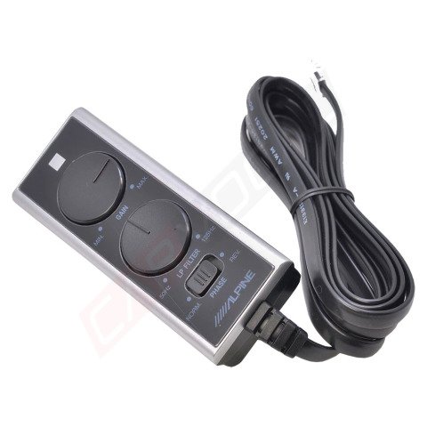 Alpine SWE-815 Aktif Kabinli Subwoofer (20cm)